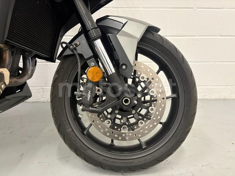 Honda NT1100 - Vista 10