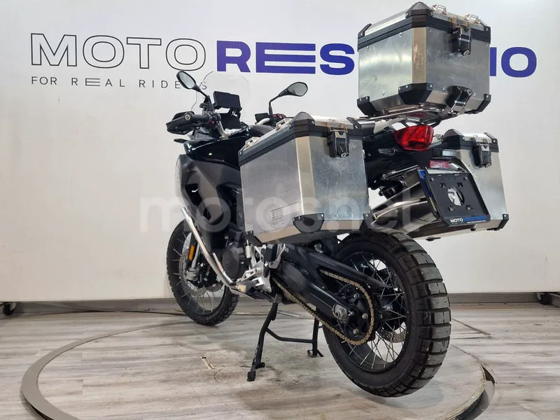 BMW F 900 GS - Vista 3