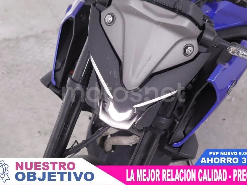 Yamaha MT-03 - Vista 9