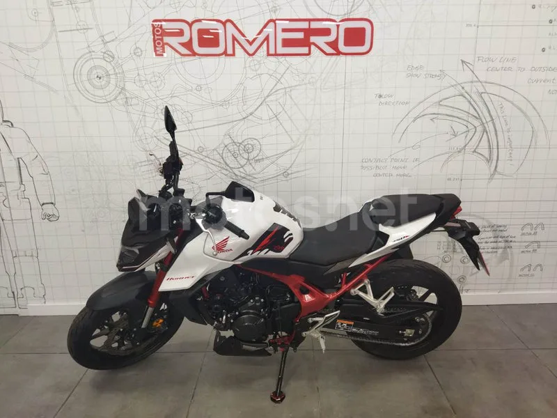 Honda CB750 Hornet 5799 € 2023 Cádiz - 1