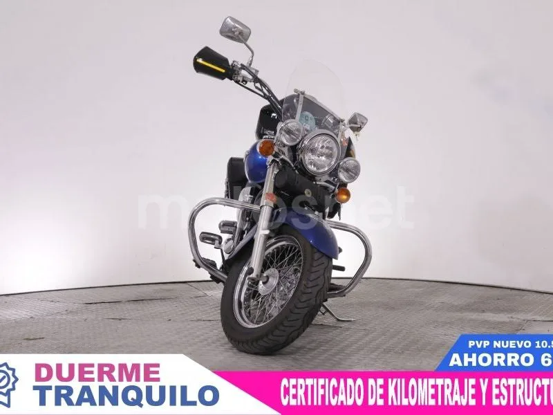 Kawasaki VN900 Classic - Vista 3