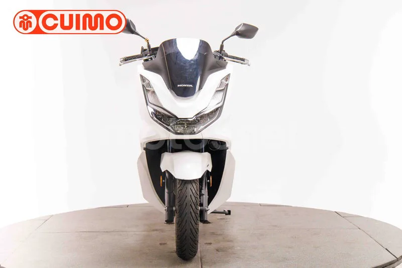 Honda PCX125 - Vista 10
