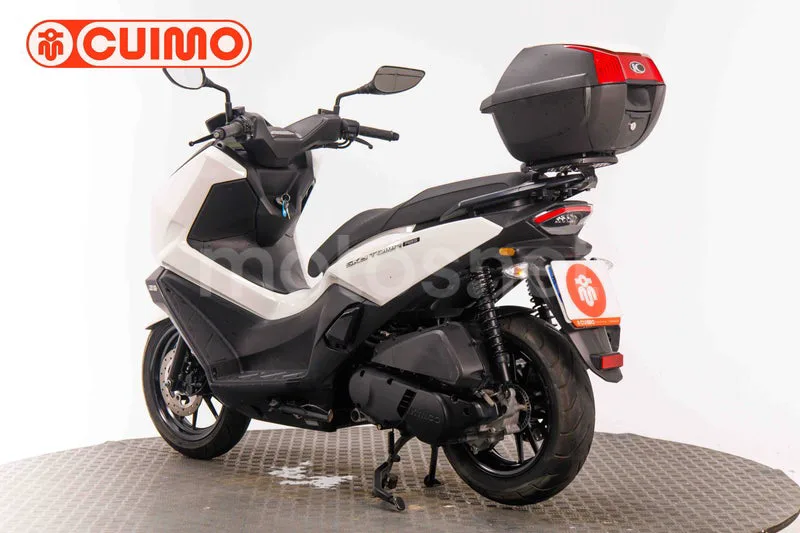 Kymco Sky Town 125 - Vista 6