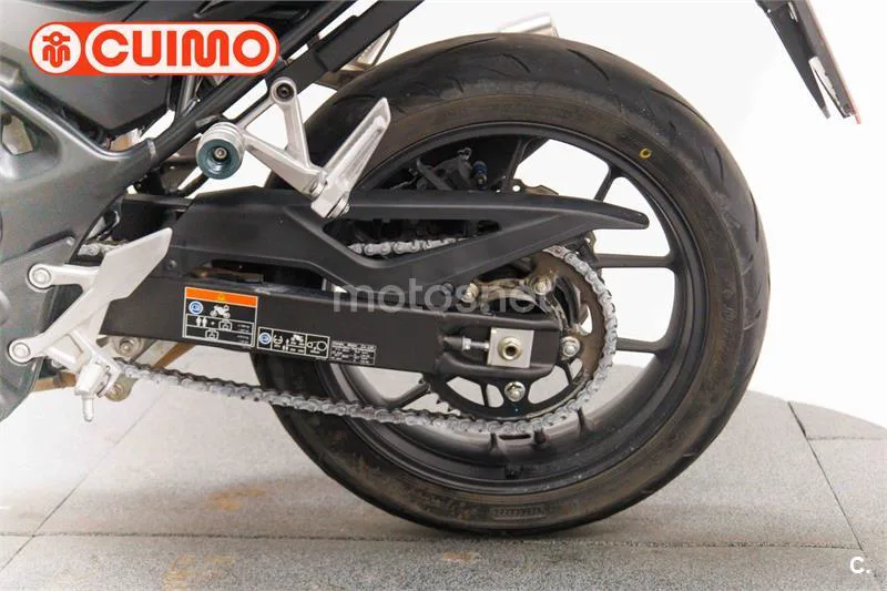 Honda CB750 Hornet - Vista 18