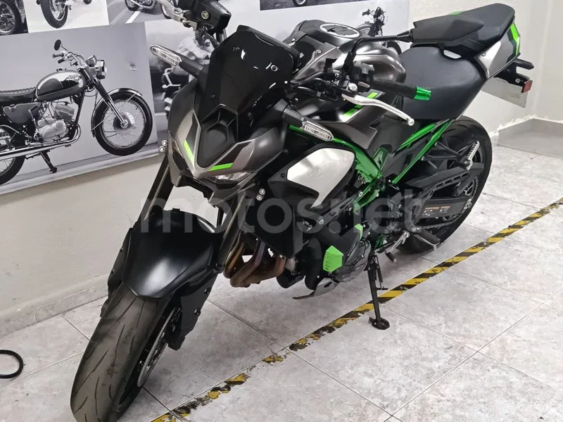 Kawasaki Z900 8299 € 2025 Granada - 2