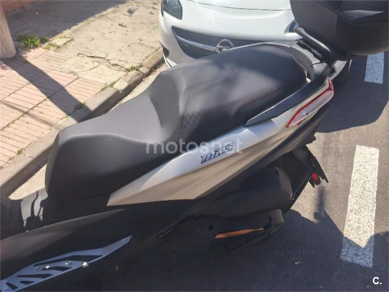 Piaggio MP3 530 Exclusive - Vista 4
