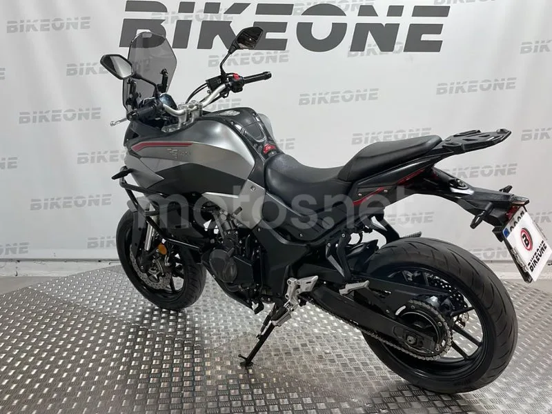 Voge 500DS - Vista 9