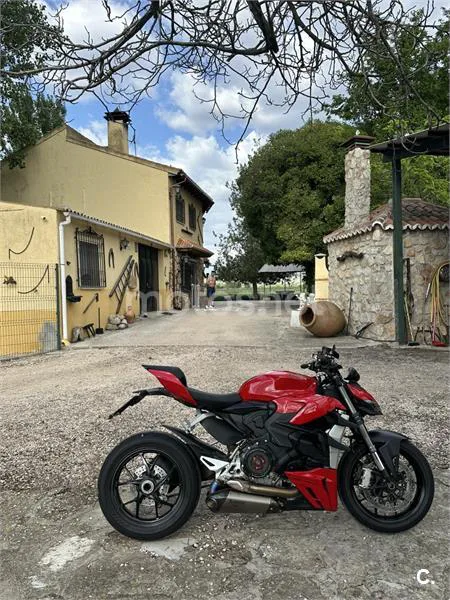 Ducati Streetfighter V2 15.900 € 2022 Madrid - 2