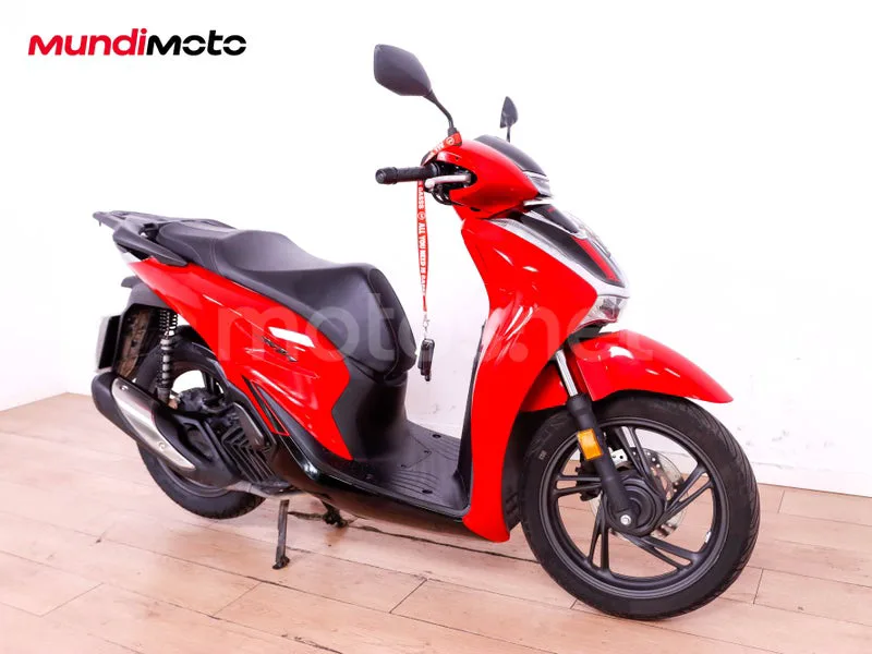 Honda SH125i 3599 € 2023 Barcelona - 2