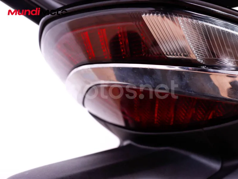 Honda SH125i - Vista 43