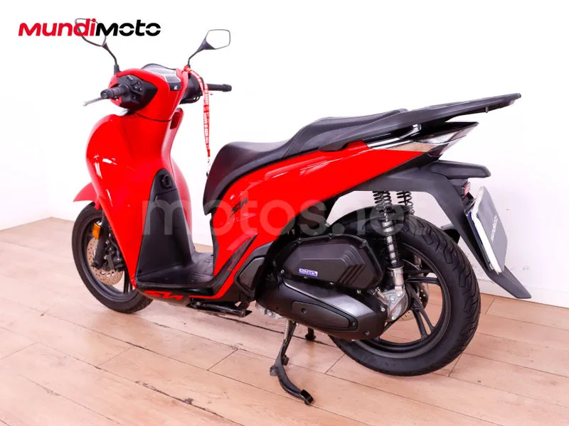 Honda SH125i - Vista 8