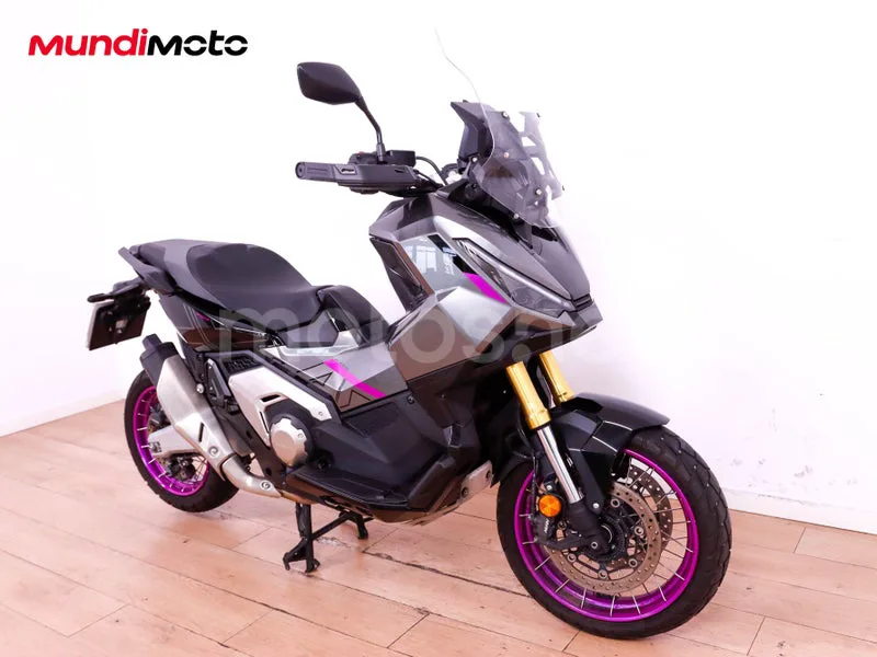 Honda X-ADV 11.899 € 2025 Barcelona - 2