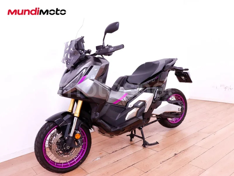 Honda X-ADV - Vista 7