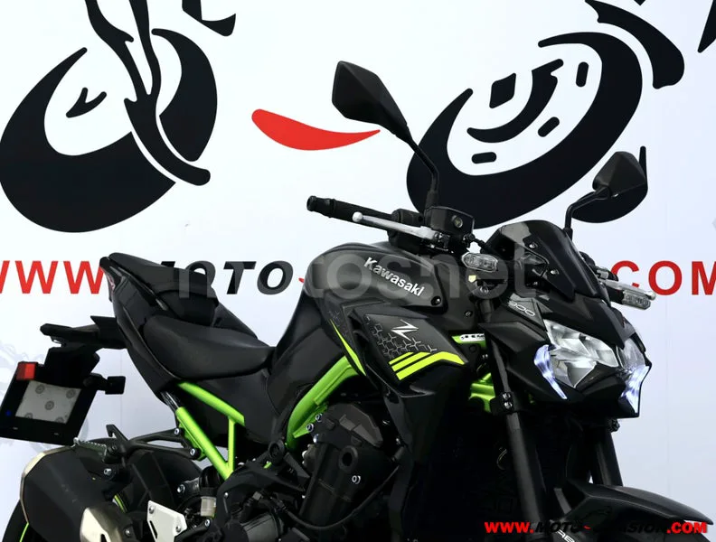 Kawasaki Z900 - Vista 4
