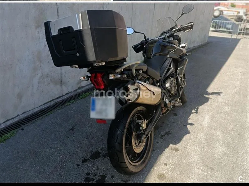 Triumph Tiger 800 XC - Vista 7
