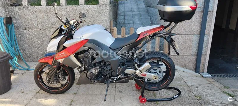 Kawasaki Z1000 5500 € 2010 Pontevedra - 1