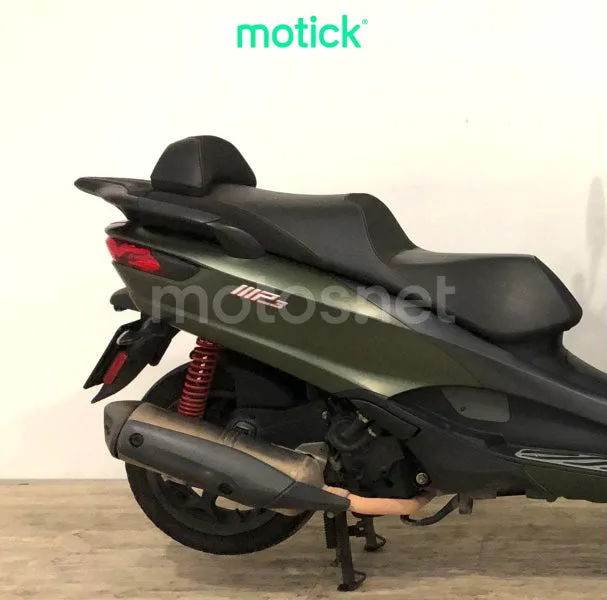 Piaggio MP3 - Vista 3