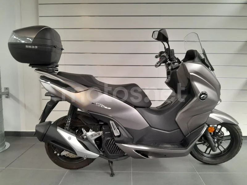 QJ Motor MTX 125 2400 € 2024 Girona - 1