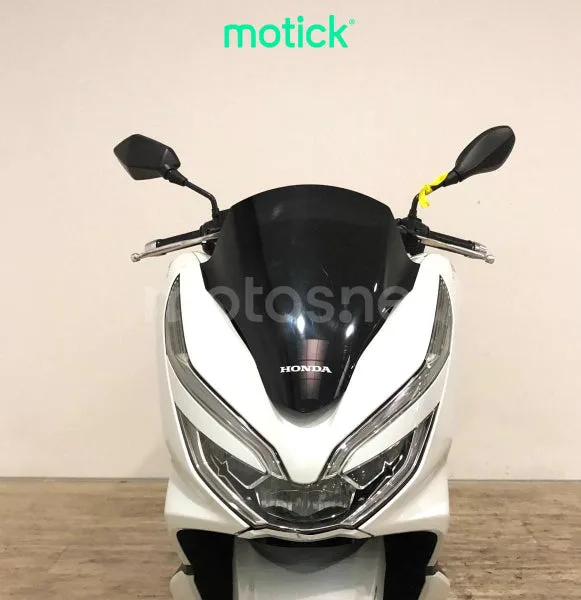 Honda PCX125 - Vista 9