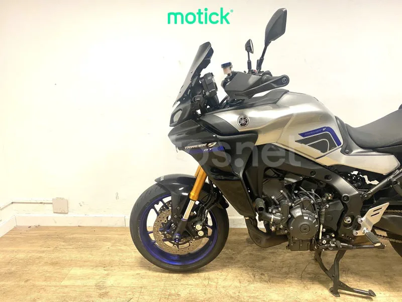 Yamaha Tracer 9 - Vista 9