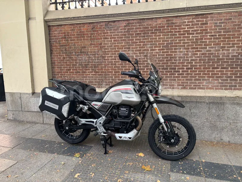 Moto Guzzi V85 TT 8000 € 2024 Madrid - 1