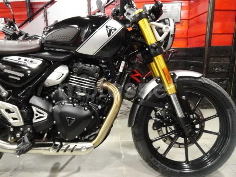 Triumph Scrambler 400 X - Vista 4