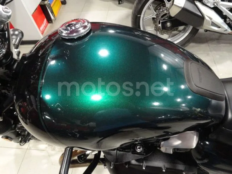 Triumph Speed Twin 900 - Vista 11