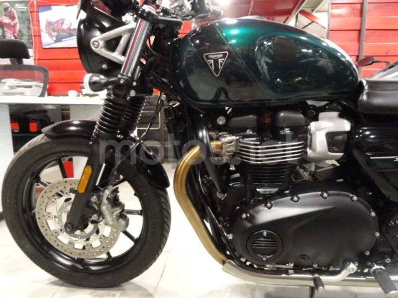 Triumph Speed Twin 900 - Vista 6