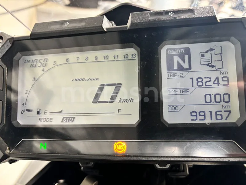 Yamaha MT-09 - Vista 4