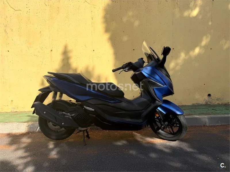 Honda Forza 125 - Vista 3
