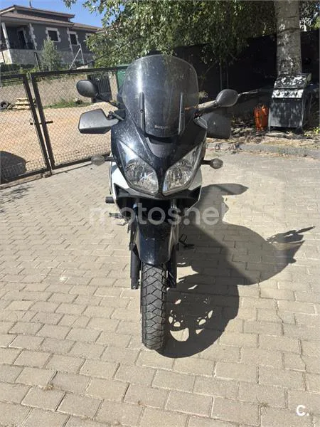 Suzuki V-Strom 650 - Vista 6