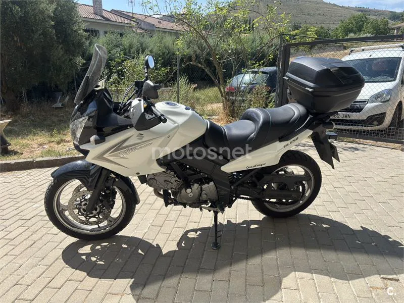 Suzuki V-Strom 650 - Vista 7