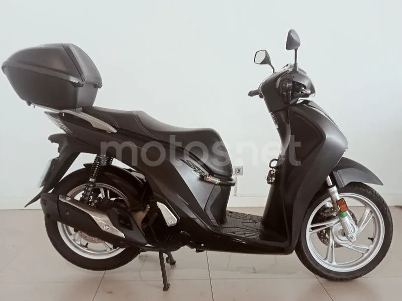 Honda SH125i 2500 € 2019 Girona - 2