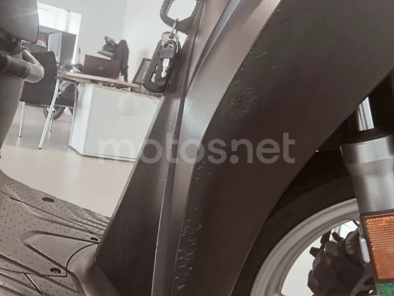 Honda SH125i - Vista 20