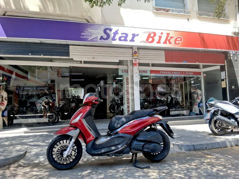 Piaggio Beverly 300 1650 € 2016 Barcelona - 1