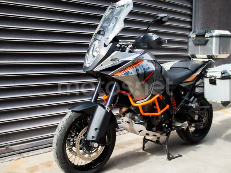 KTM 1190 Adventure - Vista 16