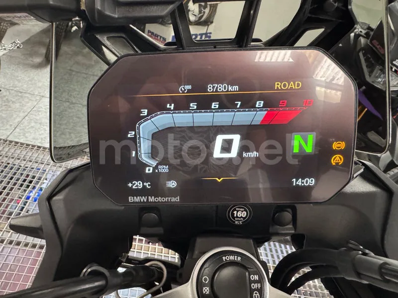 BMW F 900 GS - Vista 29