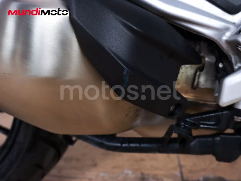 BMW F 900 R - Vista 15