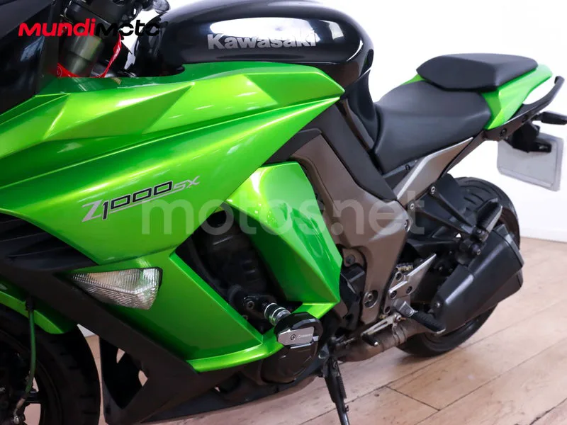 Kawasaki Z1000 SX - Vista 10
