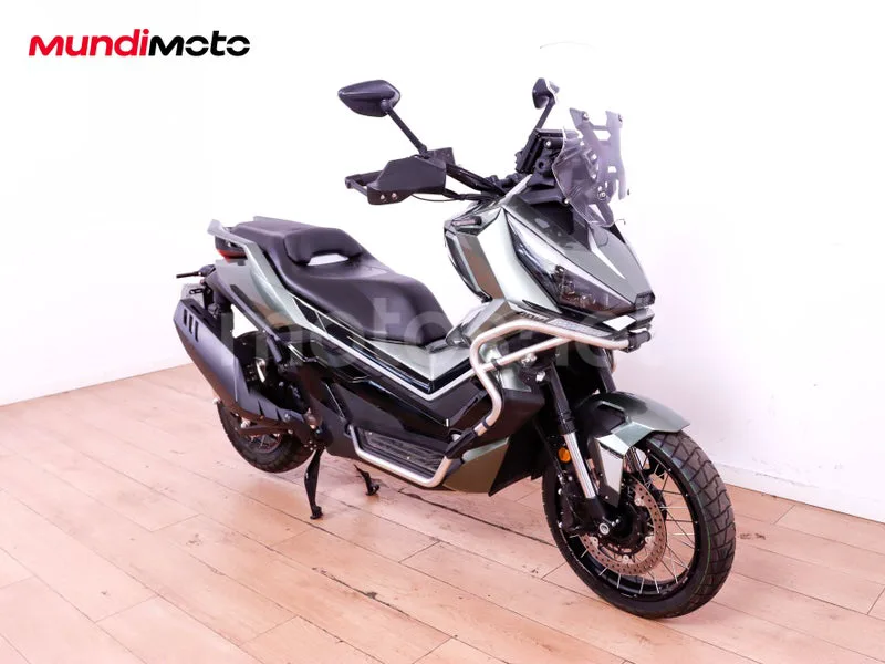 Zontes 368 G 4699 € 2025 Barcelona - 2