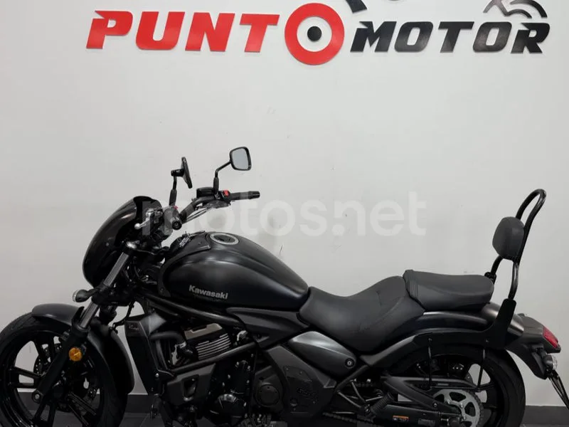 Kawasaki Vulcan S - Vista 4