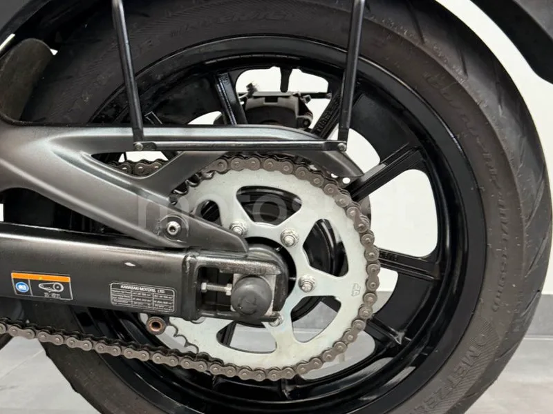 Kawasaki Vulcan S - Vista 10