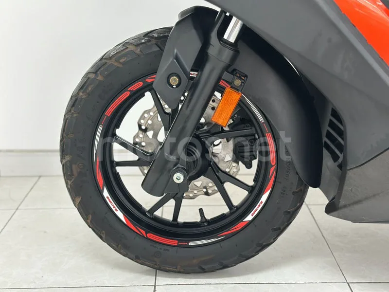 Kymco DTX 360 - Vista 14
