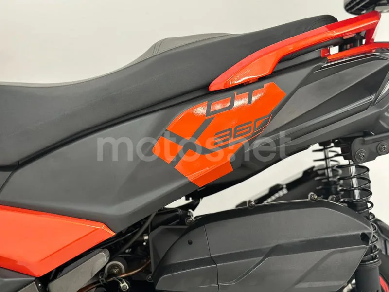 Kymco DTX 360 - Vista 21