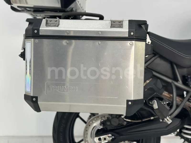 Triumph Tiger 800 XR - Vista 28
