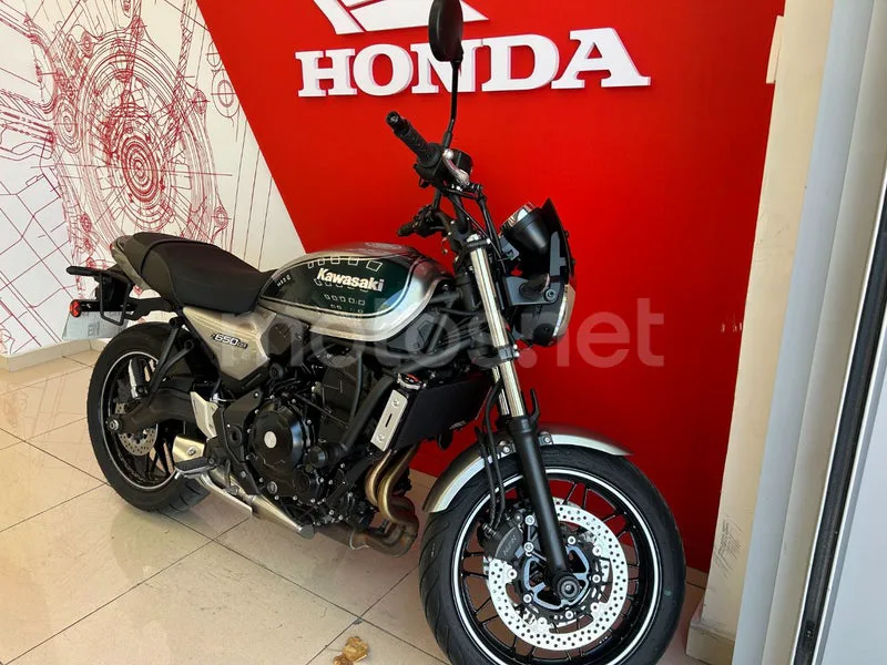 Kawasaki Z650 - Vista 4