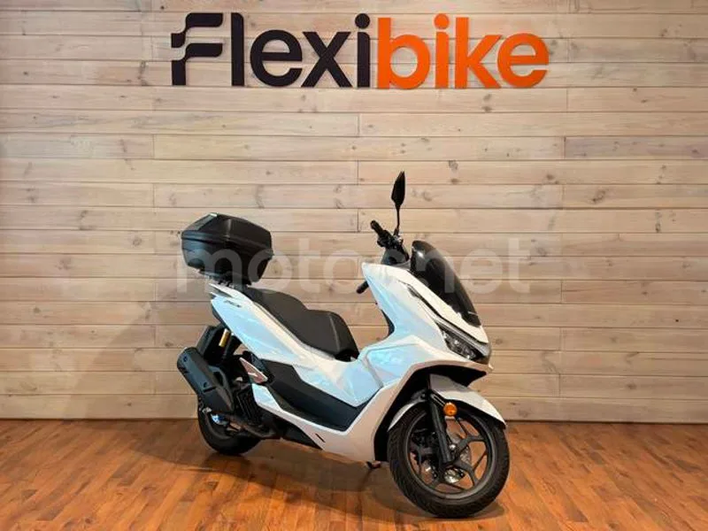 Honda PCX125 2790 € 2025 Madrid - 1