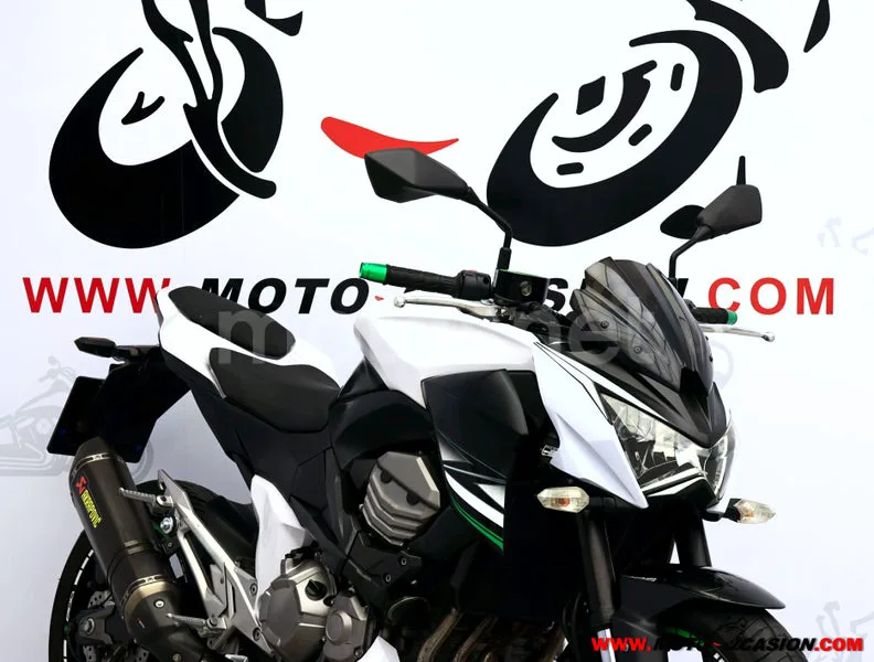 Kawasaki Z800 - Vista 4