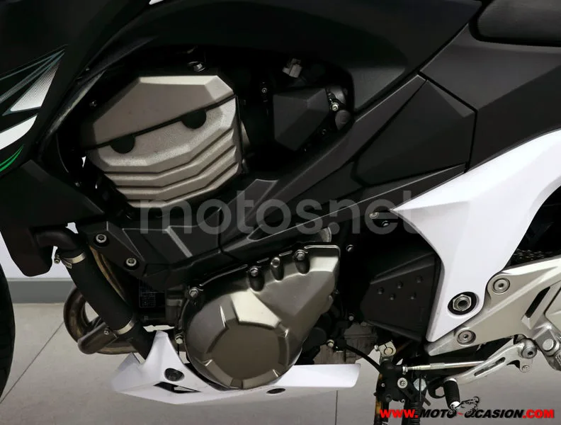 Kawasaki Z800 - Vista 10