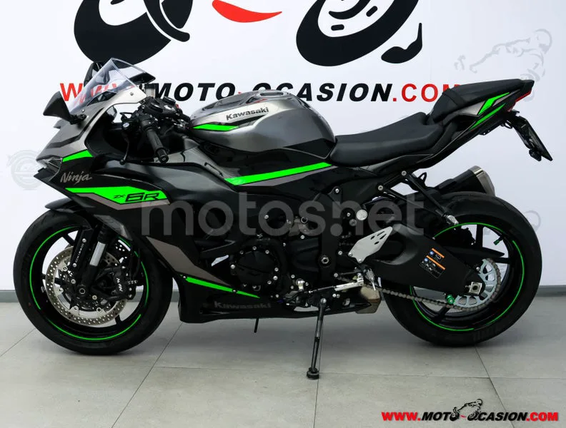 Kawasaki Ninja ZX-6R - Vista 7